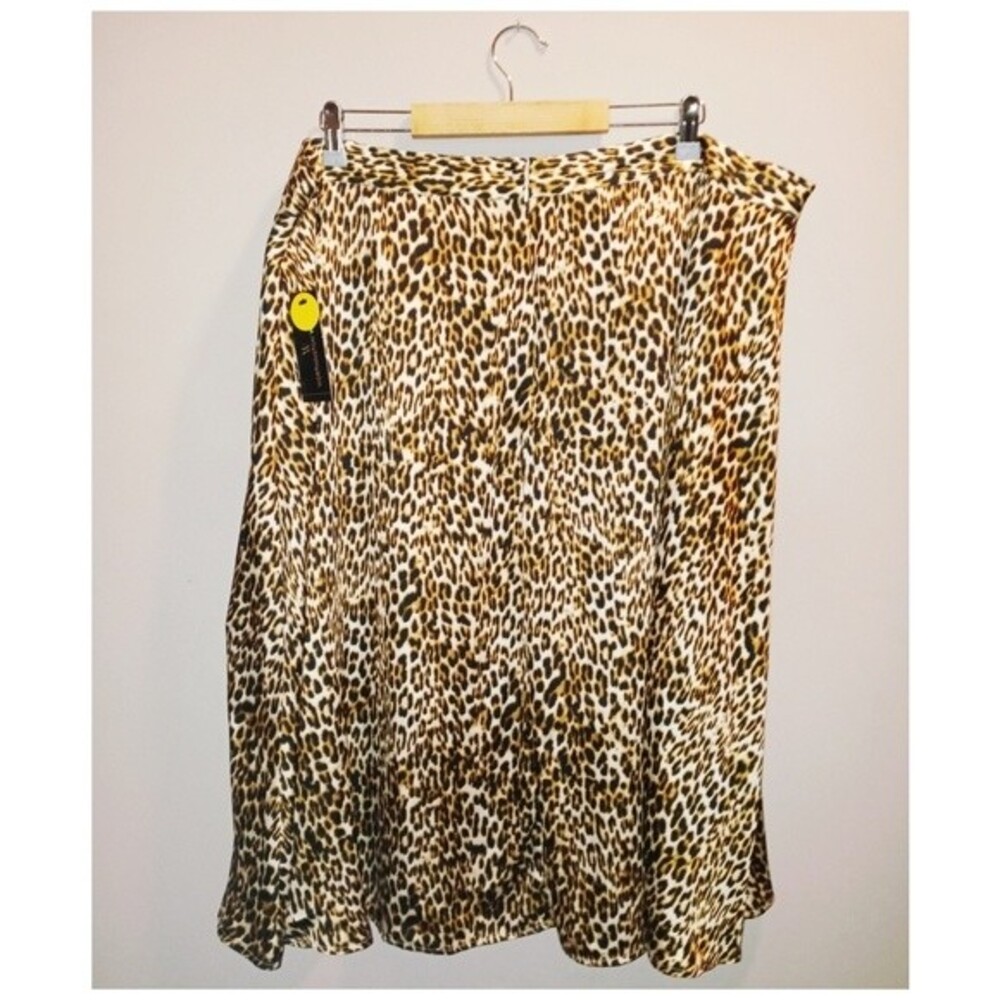 Worthington Cheetah Skirt 22W NWT - Picture 5 of 5